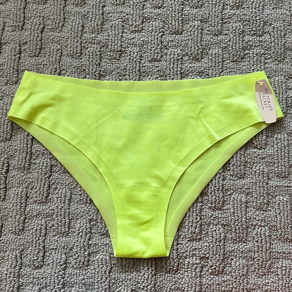 Victoria’s Secret Low-Rise Cheeky Panty